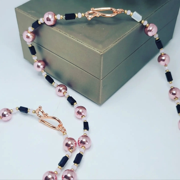 Pink Hematite set - Picture 4 of 5